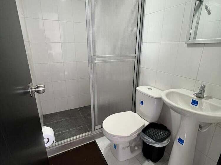 فندق Castillo Del Toro