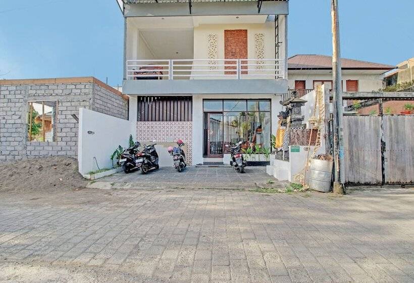 בית מלון כפרי Collection O 93004 Double D Guest House