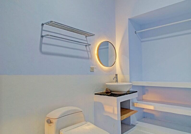 בית מלון כפרי Collection O 93004 Double D Guest House