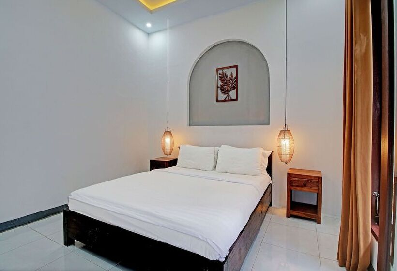 בית מלון כפרי Collection O 93004 Double D Guest House