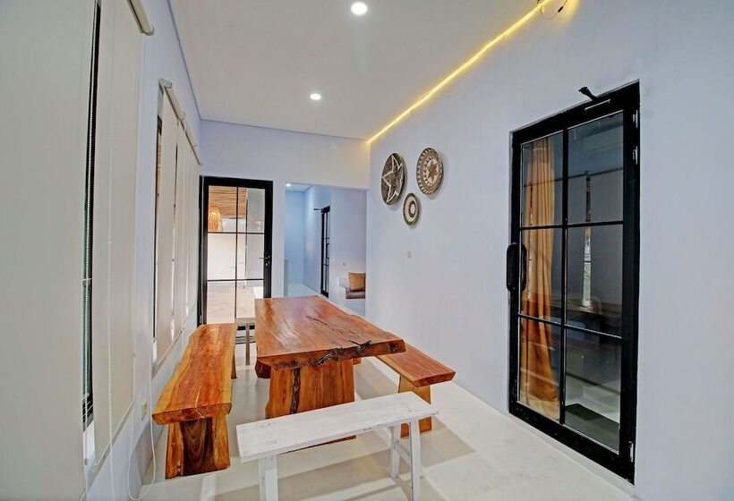 בית מלון כפרי Collection O 93004 Double D Guest House