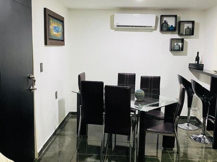 هتل Condo Mangos By Trvl2hm