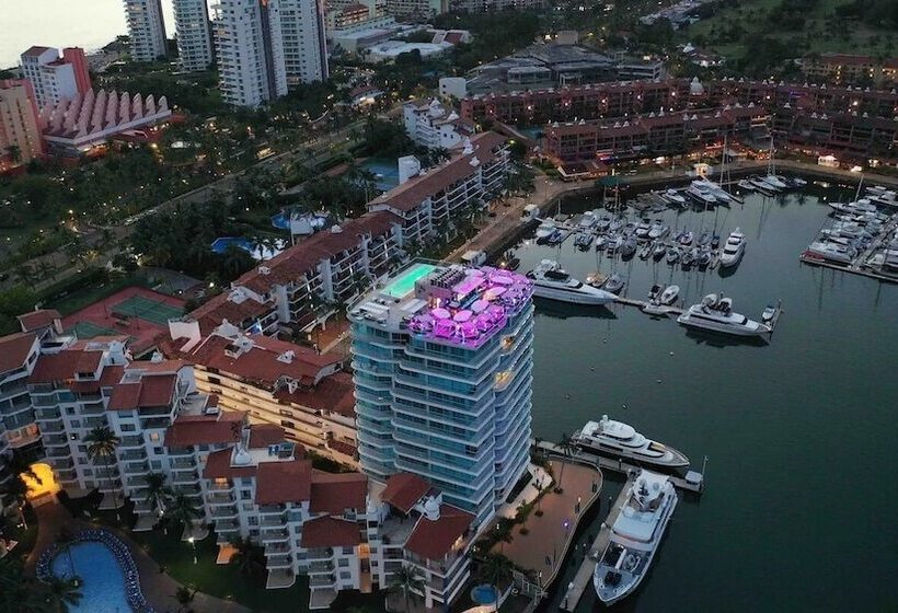 בית מלון כפרי Condo Nautico By Trvl2hm