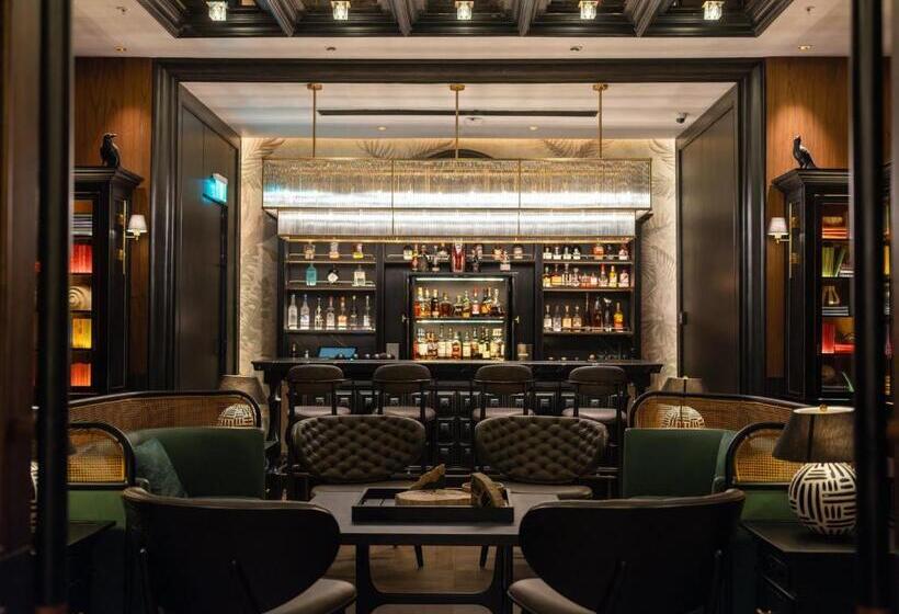 فندق Crowne Plaza Fiji Nadi Bay Resort & Spa, An Ihg