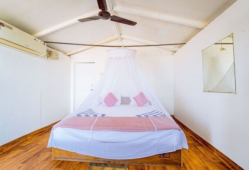 Отель Dersy Beach Resort