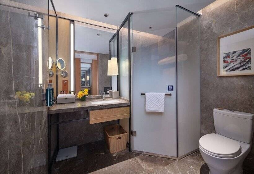 בית מלון כפרי Doubletree By Hilton Changbaishan Hot Spring