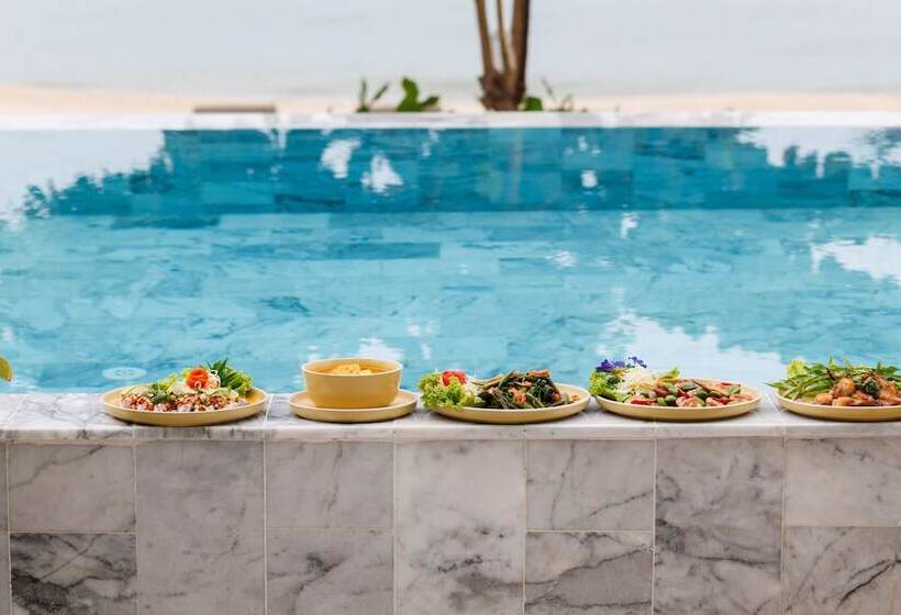 בית מלון כפרי Elite Atoll Beachfront