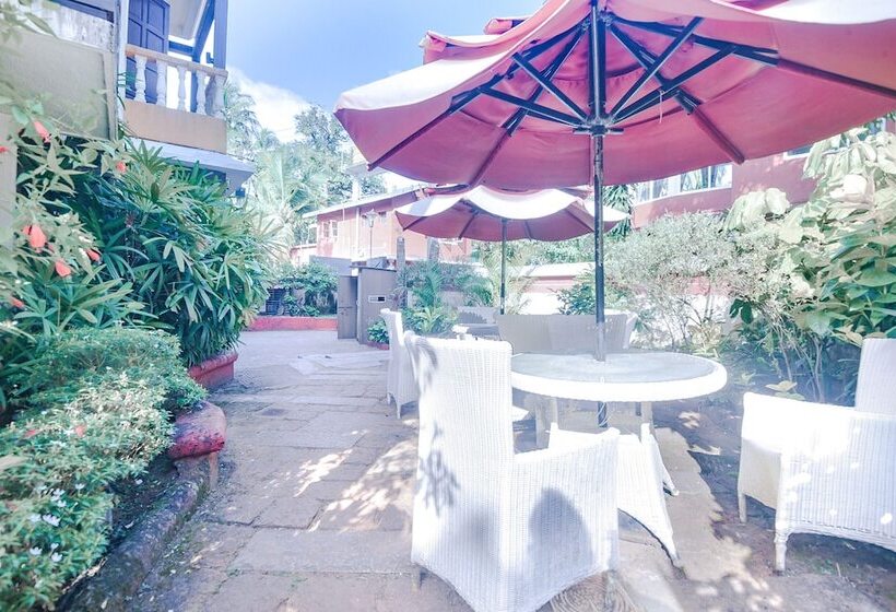فندق Fabexpress Coco Goa Resort With Pool, Arpora