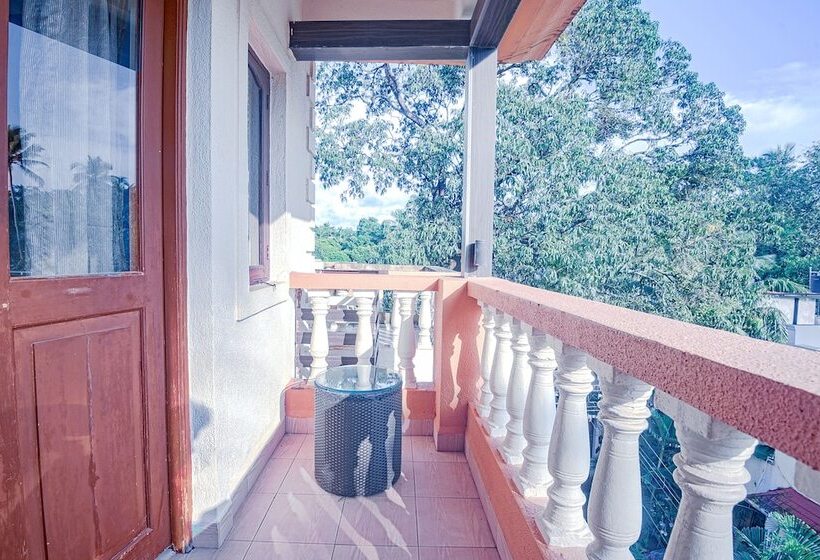 فندق Fabexpress Coco Goa Resort With Pool, Arpora