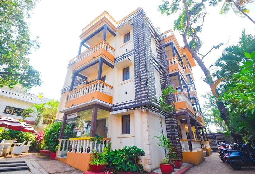فندق Fabexpress Coco Goa Resort With Pool, Arpora