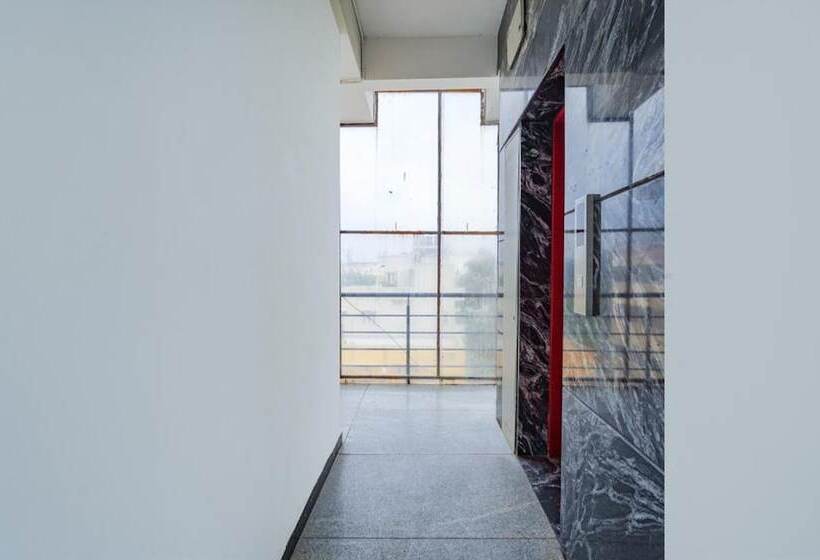 ホテル Fabexpress Kings Suites Banaswadi