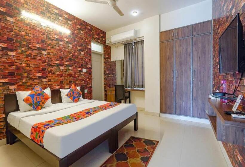 ホテル Fabexpress Kings Suites Hrbr Layout