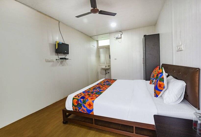 فندق Fabexpress Vincy Place, Mandrem Beach