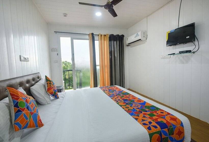 فندق Fabexpress Vincy Place, Mandrem Beach