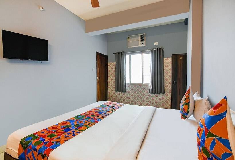 בית מלון כפרי Fabexpress Westin Plaza