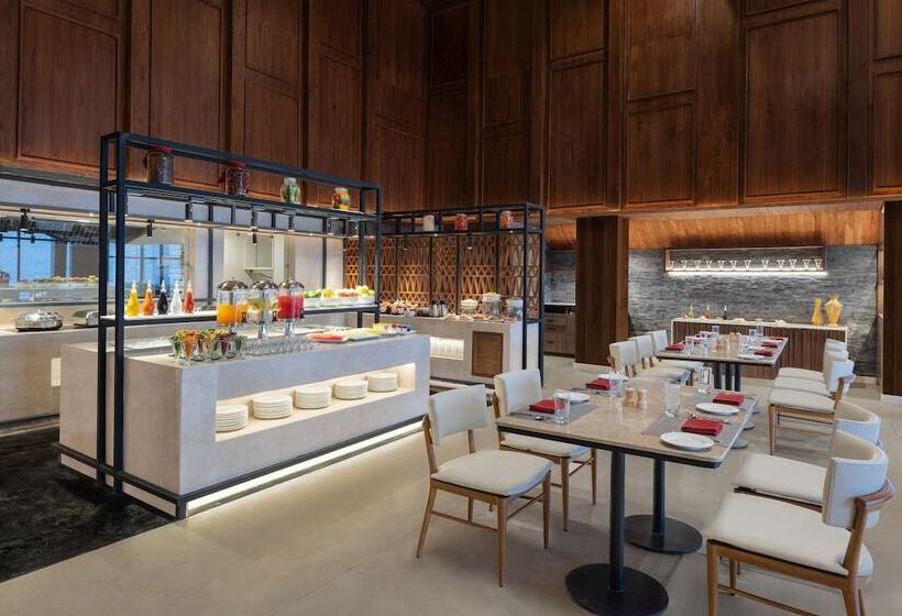 Hotel Four Points By Sheraton Sonmarg Resort