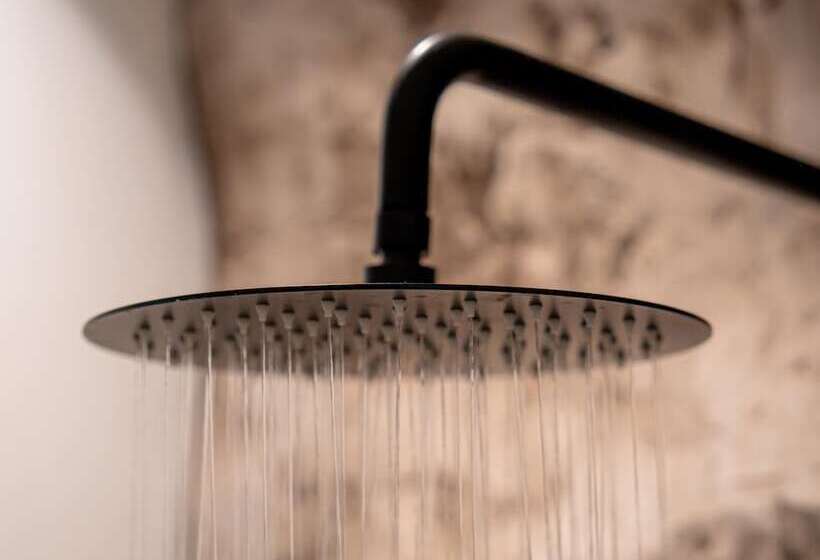 בית מלון כפרי Ftelia Black Villas