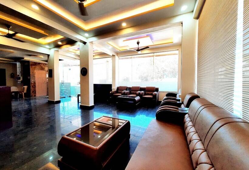 Отель Golden Heights Gokarna