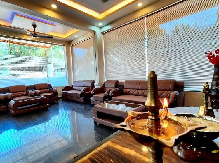 Отель Golden Heights Gokarna