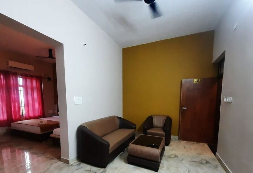 Отель Golden Heights Gokarna