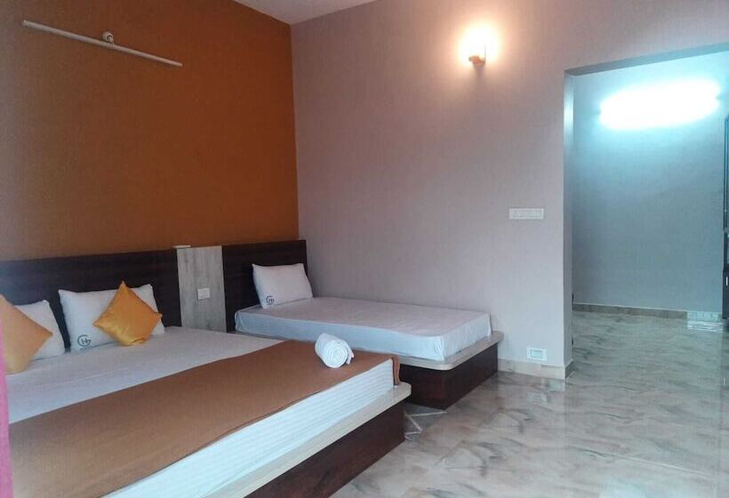 Отель Golden Heights Gokarna