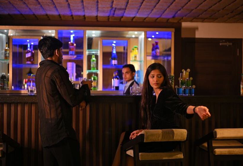 ホテル Golden Retreat