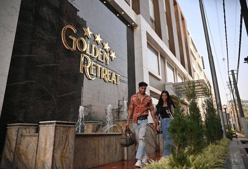 ホテル Golden Retreat