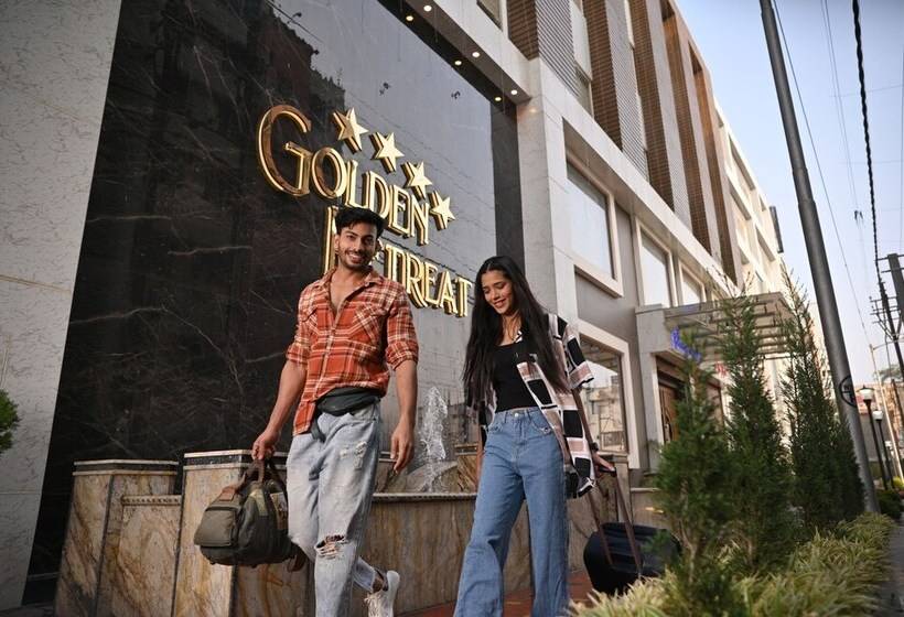 ホテル Golden Retreat