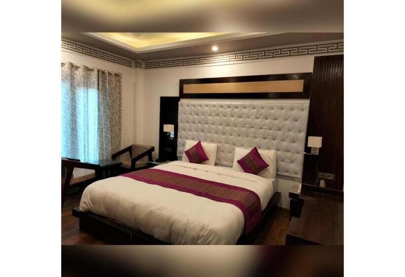 فندق Greater Ladakh Residency