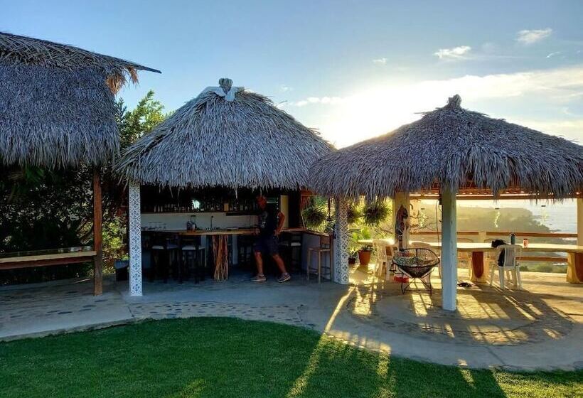 Отель Happy Hill