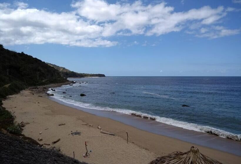 Отель Happy Hill