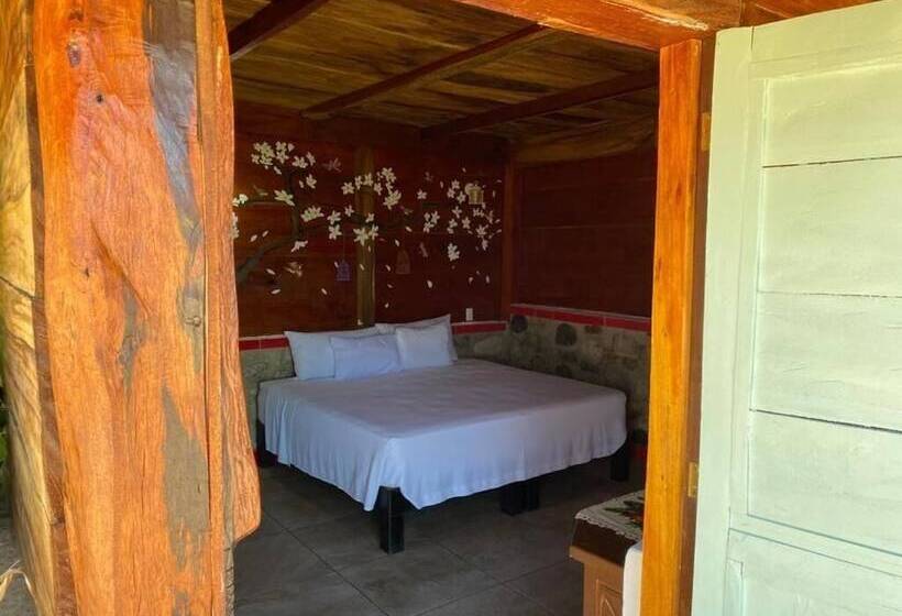 Отель Happy Hill