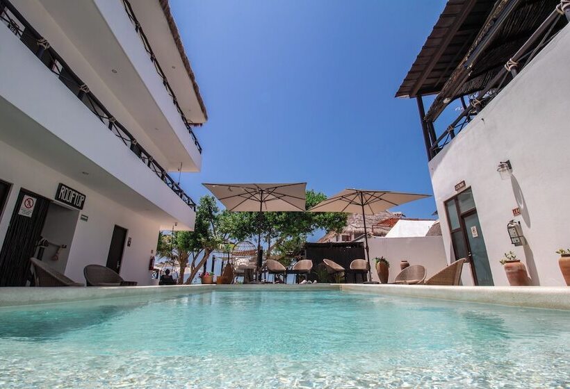 בית מלון כפרי Hau Holbox Beach Front