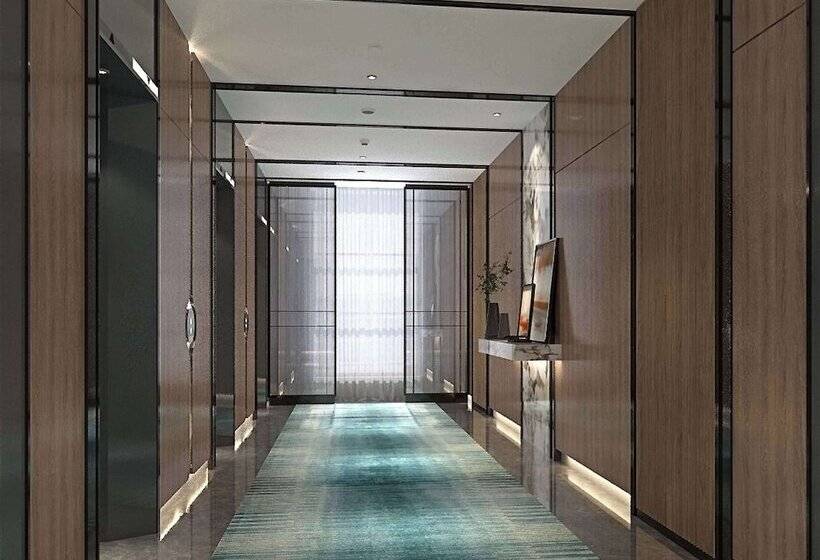 فندق Hilton Garden Inn Ili Yining