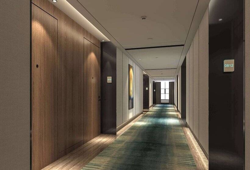 فندق Hilton Garden Inn Ili Yining