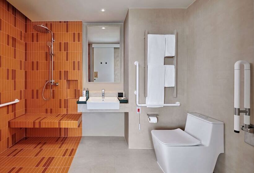 בית מלון כפרי Hilton Garden Inn Rayong