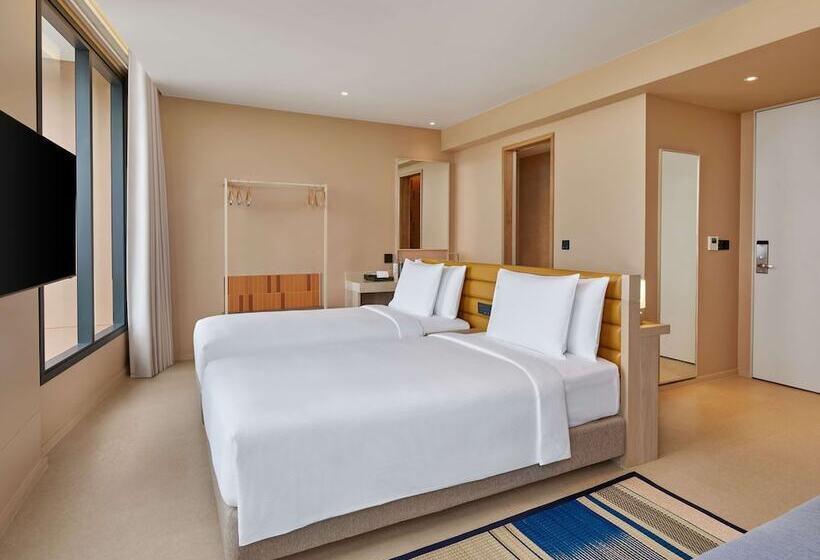 בית מלון כפרי Hilton Garden Inn Rayong