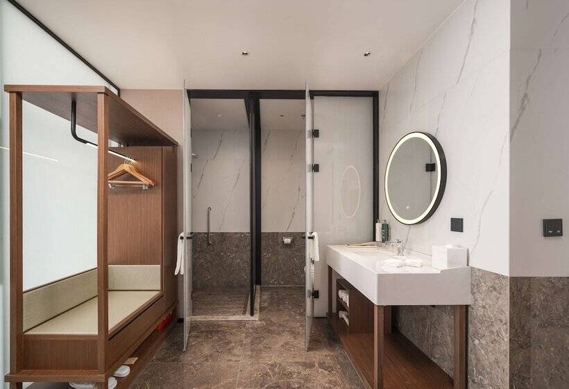 Отель Hilton Garden Inn Taiyuan Binhe