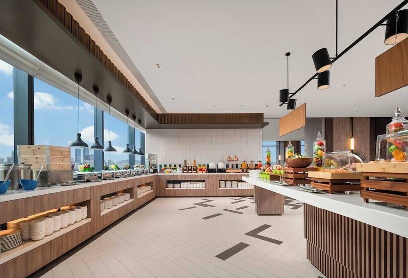 בית מלון כפרי Holiday Inn Express Shenzhen Futian Center By Ihg