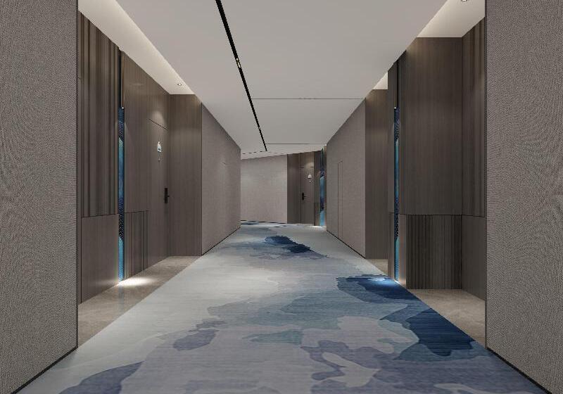 فندق Holiday Inn Express Turpan