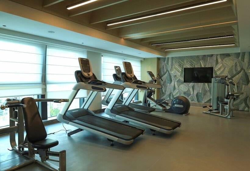 בית מלון כפרי Holiday Inn Shenzhen Nanshan By Ihg