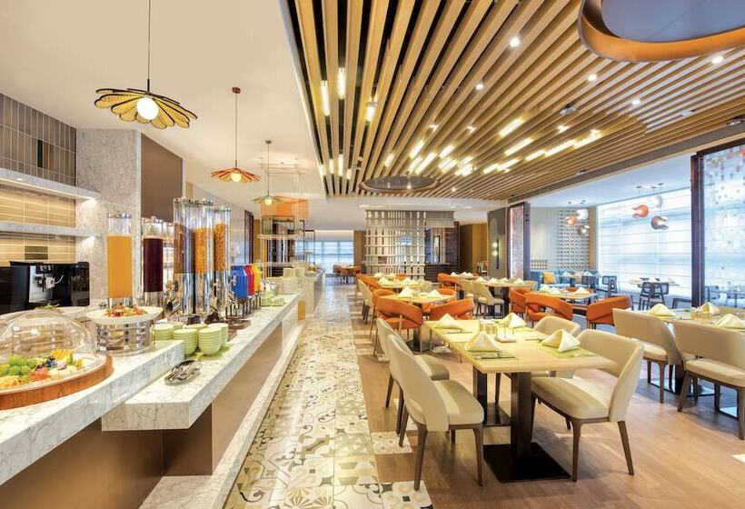 בית מלון כפרי Holiday Inn Shenzhen Nanshan By Ihg