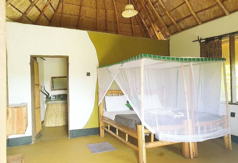 هتل Hornbill Bush Lodge