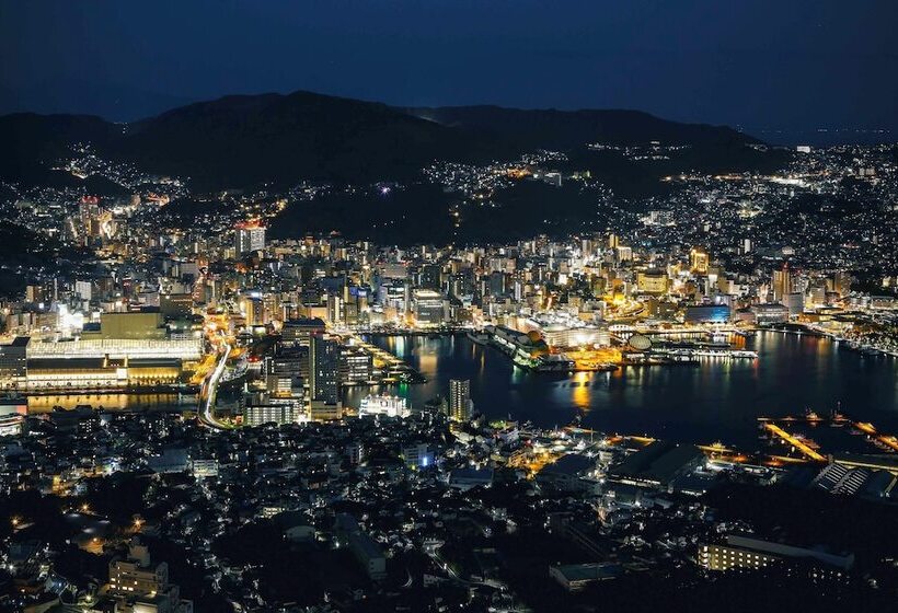 هتل Indigo Nagasaki Glover Street, An Ihg