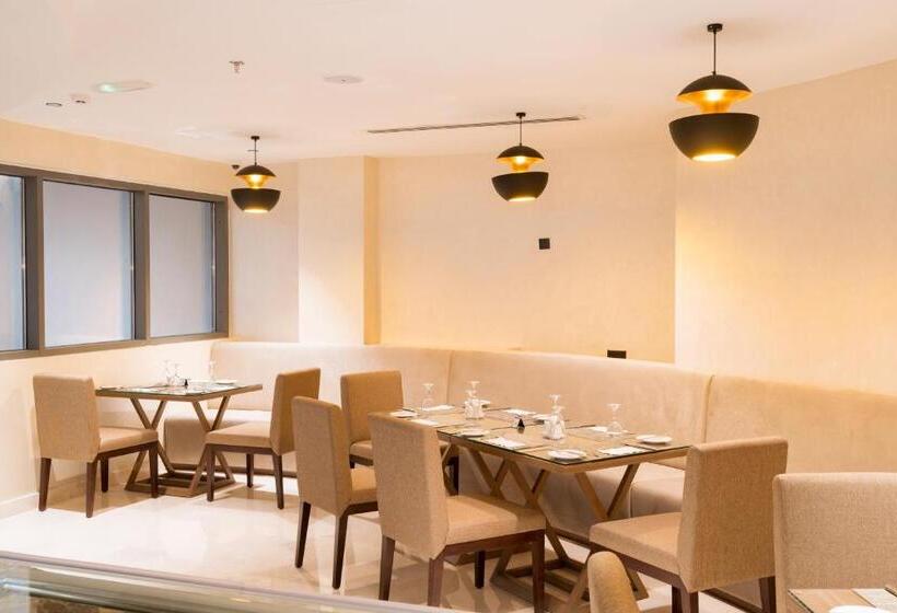 هتل Kyriad Muscat