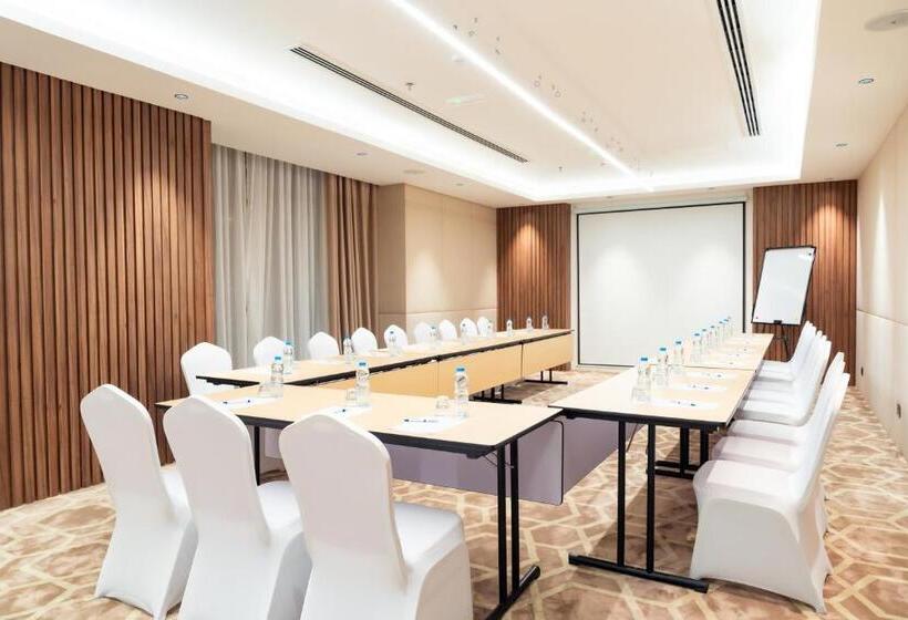 هتل Kyriad Muscat