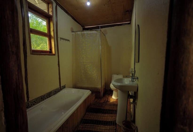 هتل Lake Mwamba Lodge