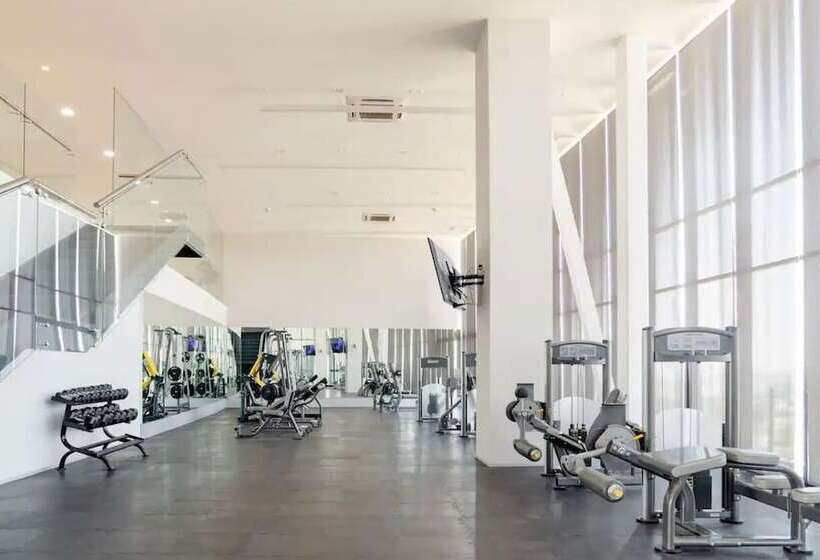 Отель Latitud Providencia