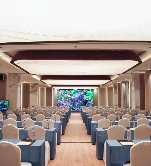 酒店 Laya Resort Phuket Island