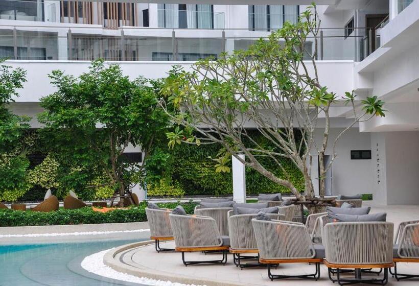 فندق Laya Resort Phuket Island